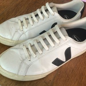 Veja Women’s Shoes